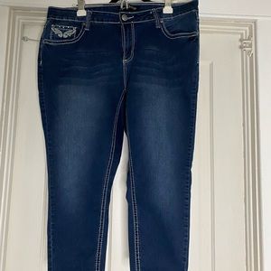 Love Indigo Capris - Size 18